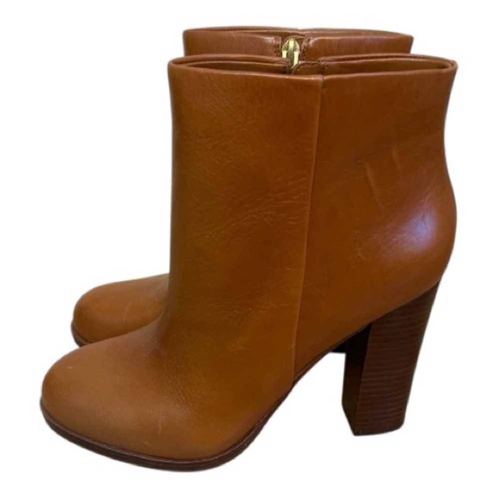 NWOB Vince Camuto Brown Leather Ankle Boots